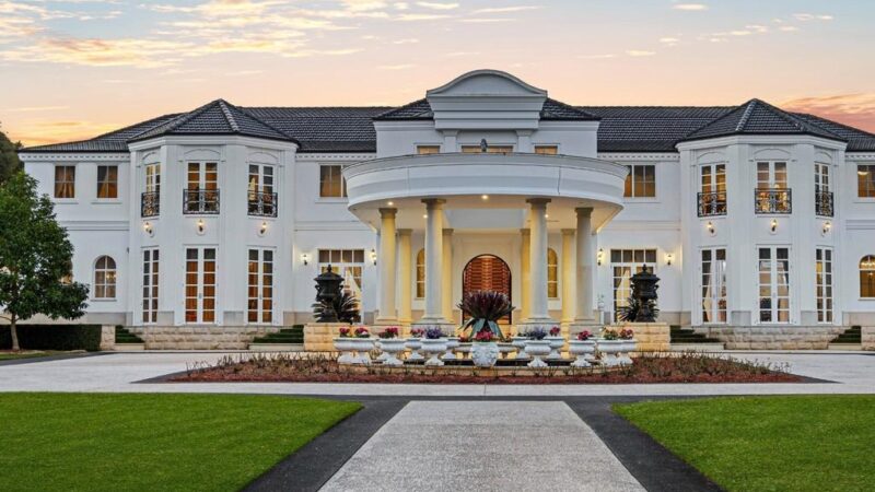 Finding a Dream Home in Victoria and Making It Yours