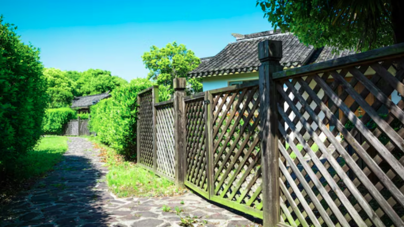 Securing Your Property: Key Factors to Consider When Selecting Durable and Reliable Fence Installation Services