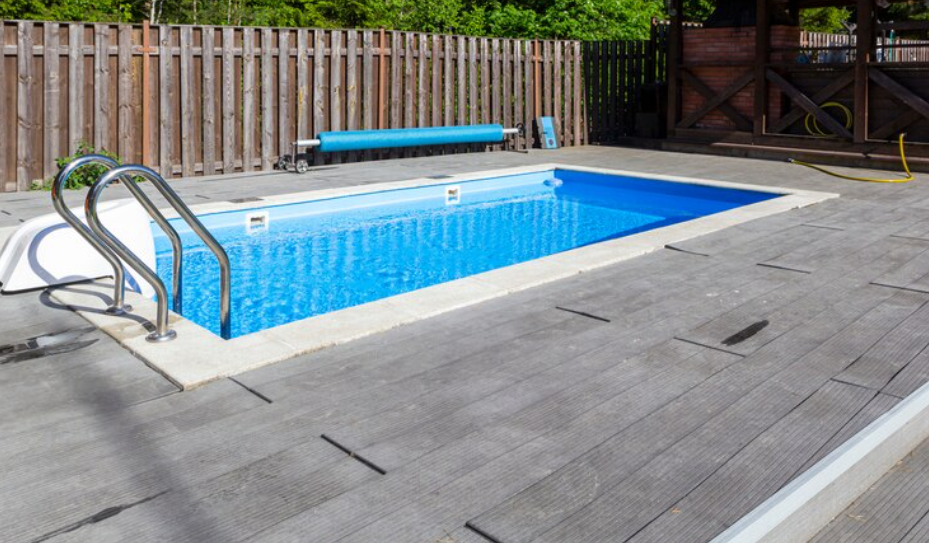 How Pool Resurfacing Can Give Your Swimming Pool a Fresh New Look